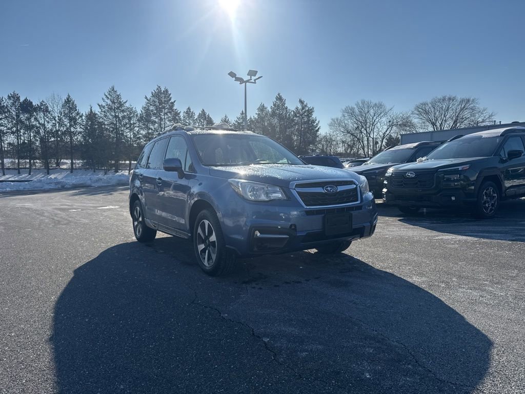 Used 2017 Subaru Forester 2.5i Premium w/ All-Weather Package image 2