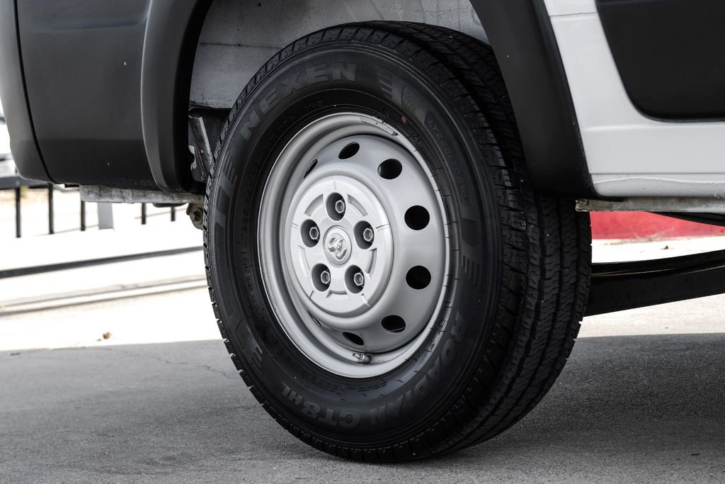 Used 2023 RAM ProMaster 2500 image 51