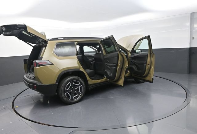 New 2026 Jeep Cherokee Limited AWD/4WD image 35