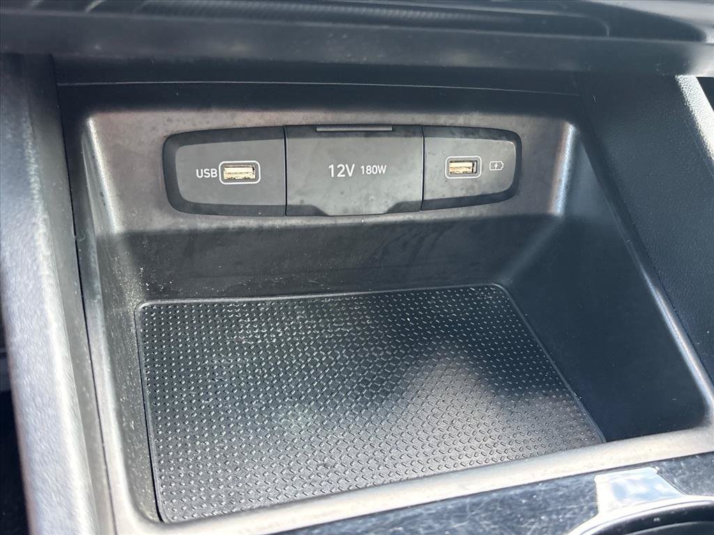 Used 2024 Hyundai Santa Cruz SE FWD image 17
