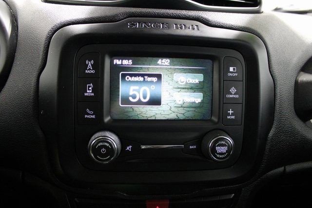 Used 2015 Jeep Renegade Sport w/ Power & Air Group image 9