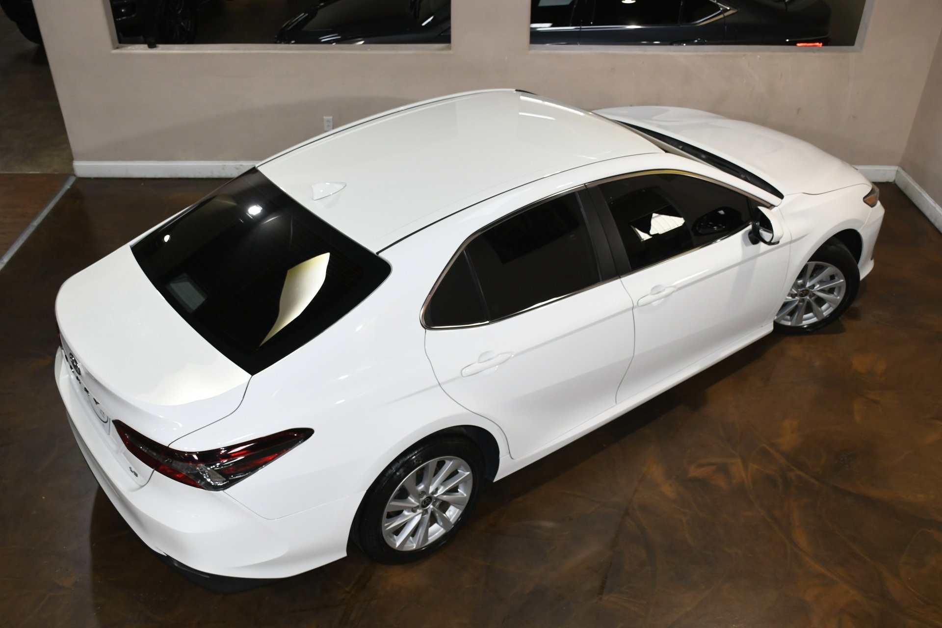Used 2021 Toyota Camry LE image 75