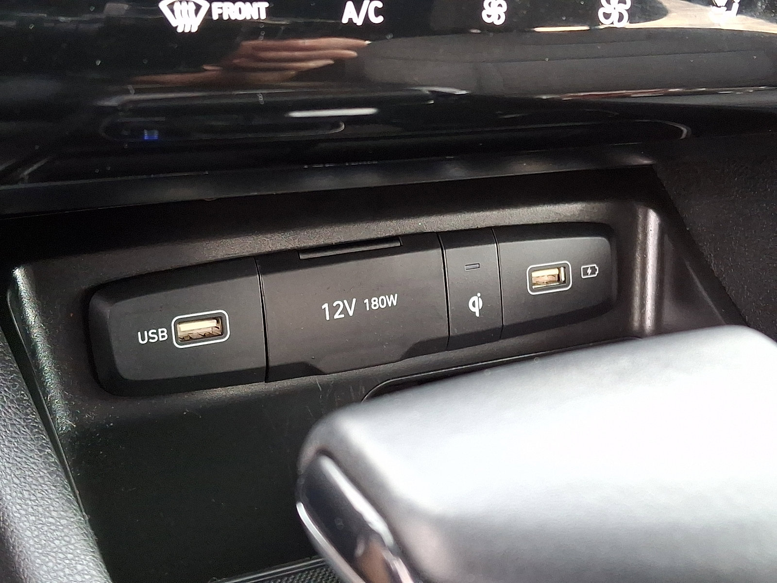 Used 2023 Hyundai Santa Cruz SEL Premium image 17