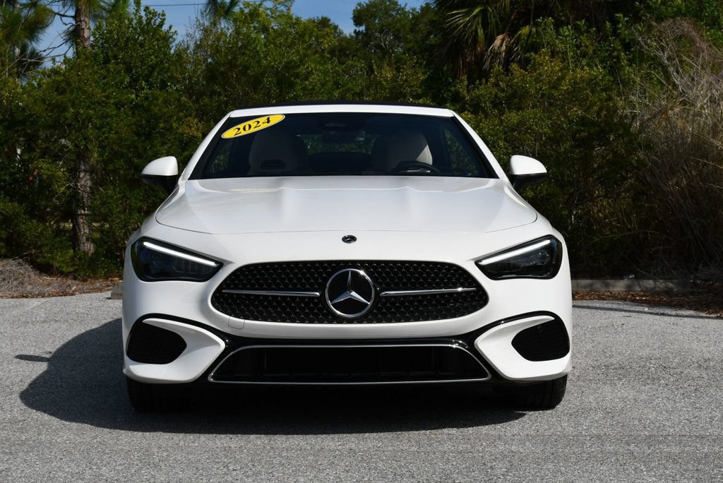 Used 2024 Mercedes-Benz CLE 300 4MATIC Cabriolet image 52