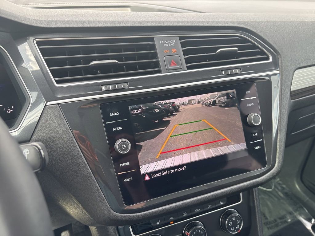 Used 2024 Volkswagen Tiguan Wolfsburg Edition w/ Panoramic Sunroof Package image 27