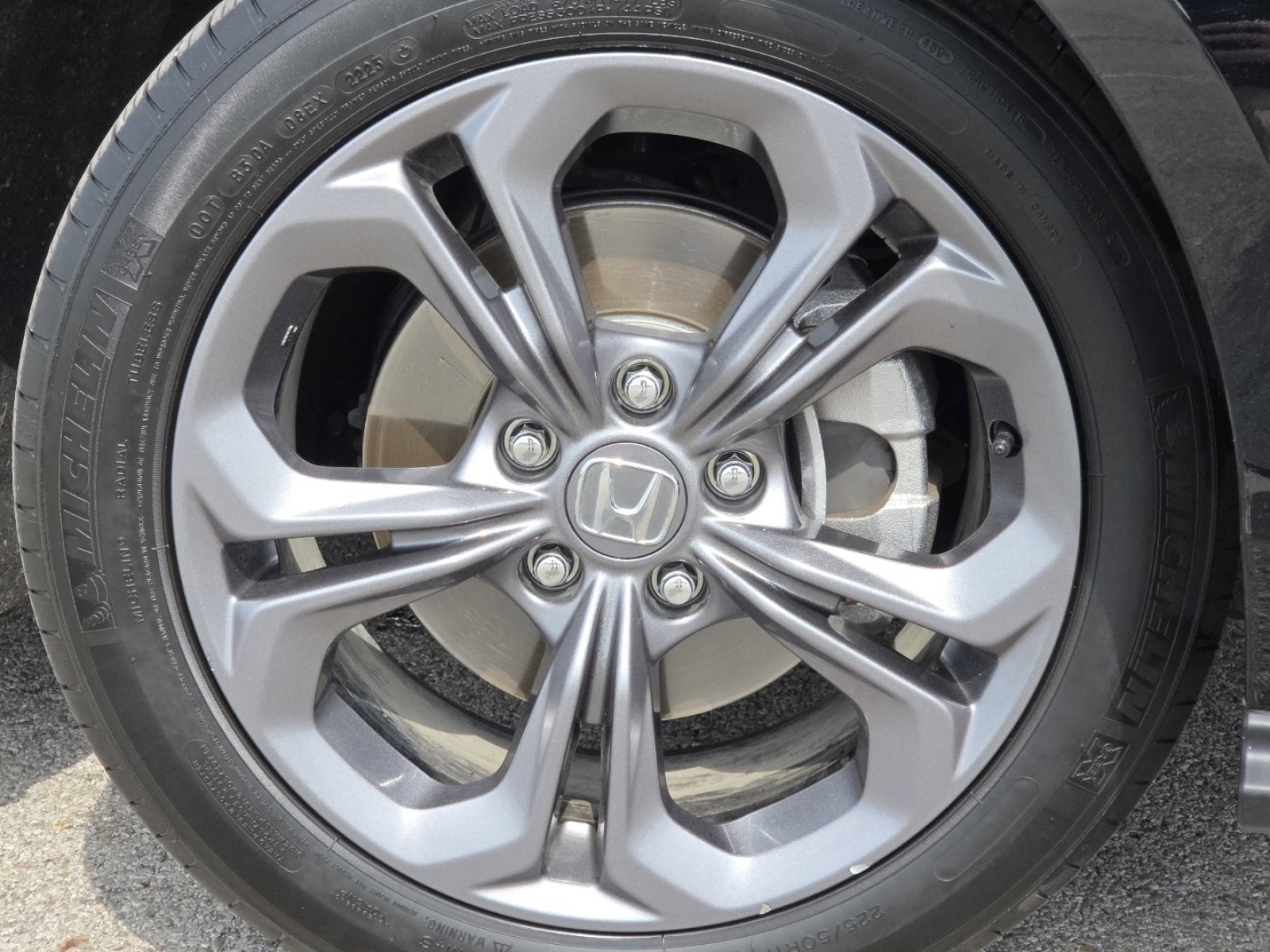 Used 2023 Honda Accord EX image 11