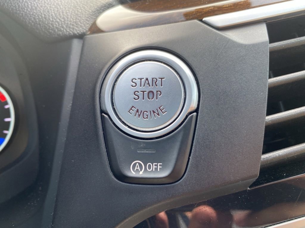 Used 2021 BMW X3 xDrive30i w/ Convenience Package image 32