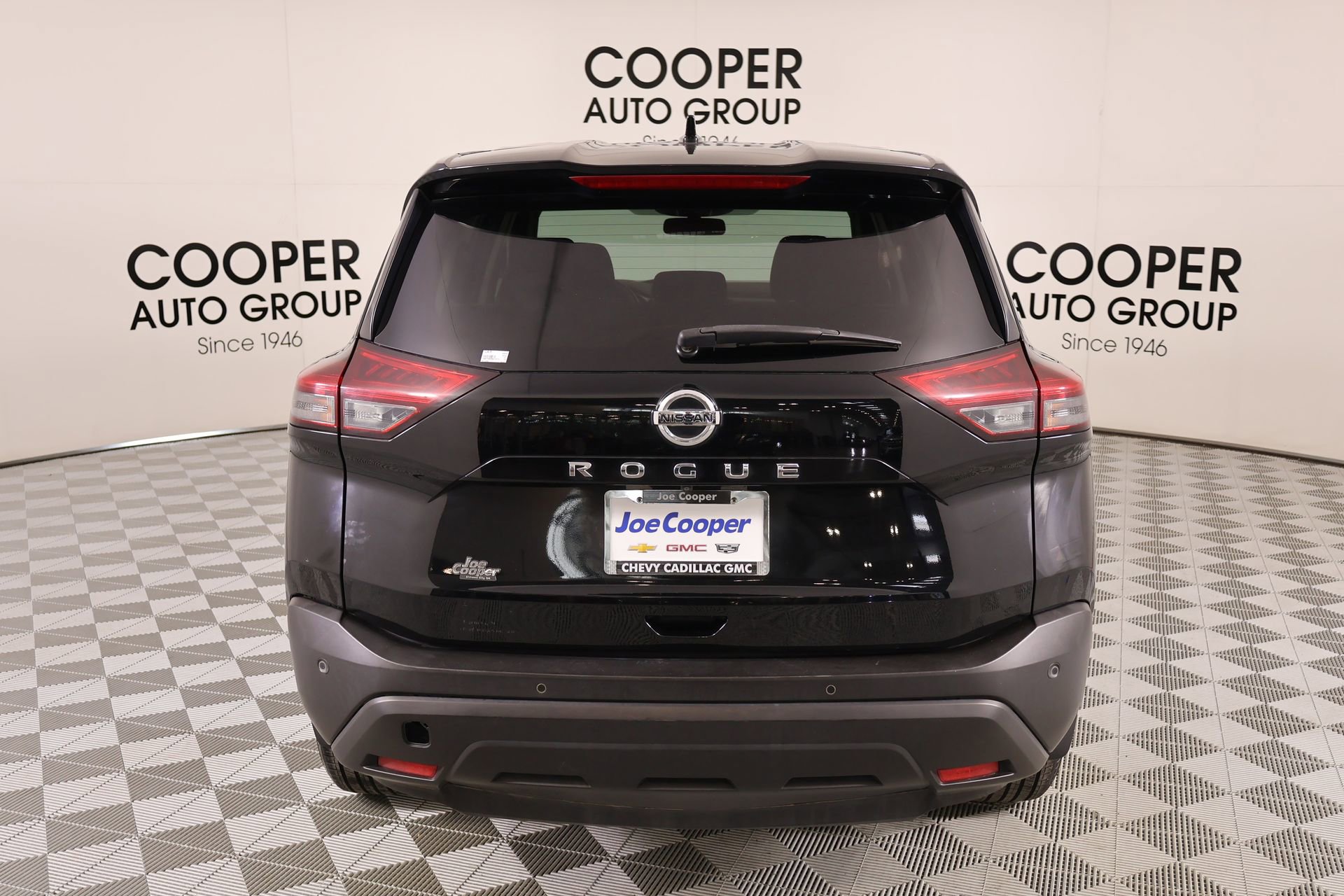 Used 2021 Nissan Rogue S image 20