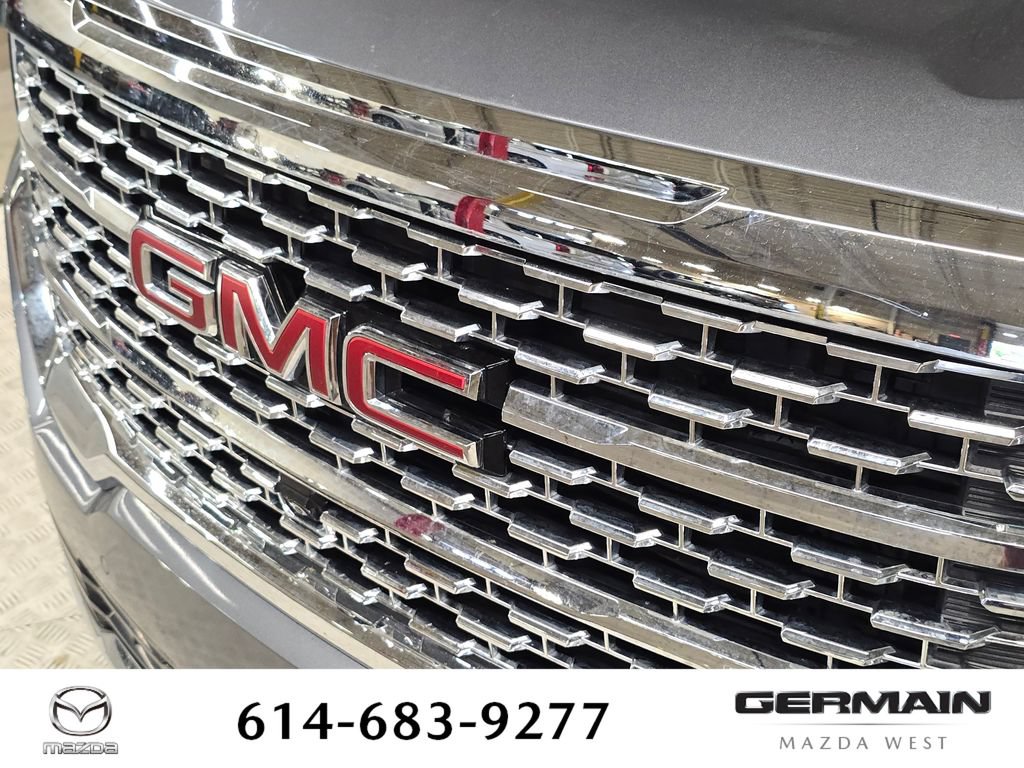 Used 2021 GMC Acadia Denali w/ Denali Technology Package AWD/4WD image 16