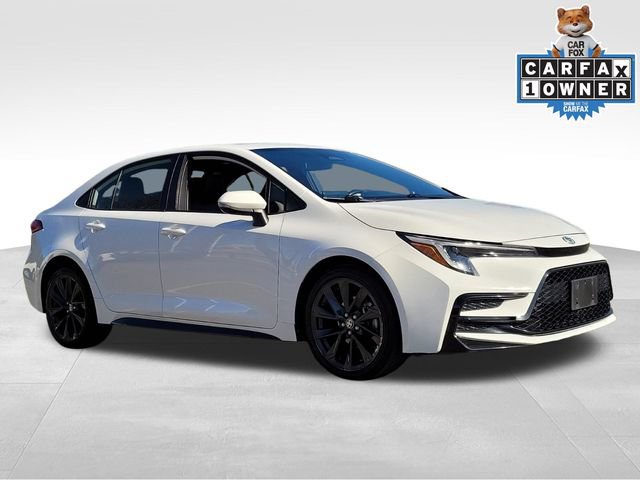 Used 2024 Toyota Corolla XSE image 4