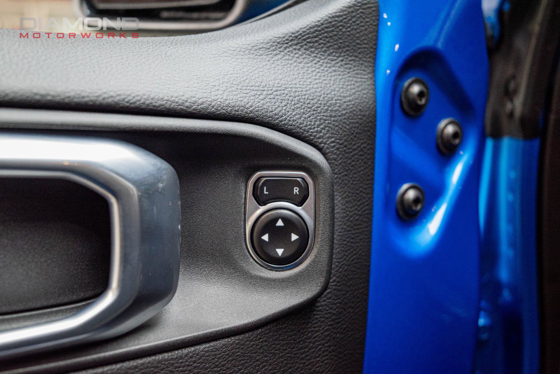 Used 2024 Jeep Wrangler Unlimited Sahara w/ Technology Group image 61