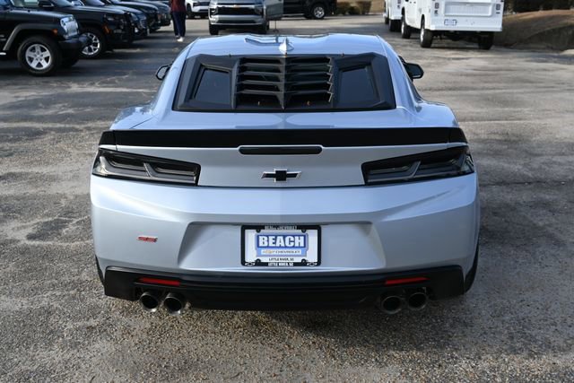 Used 2018 Chevrolet Camaro SS image 4