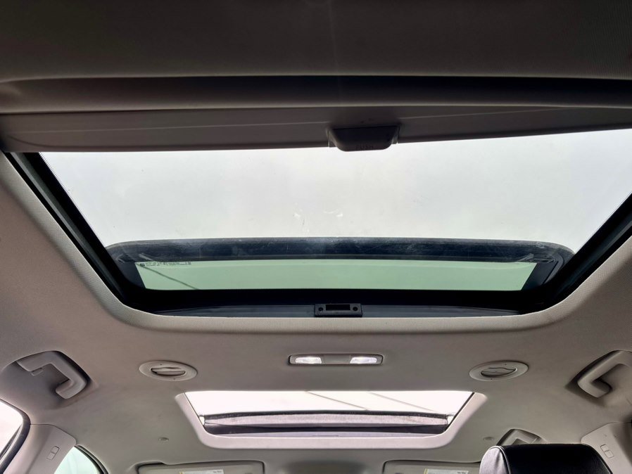 Used 2019 Chevrolet Traverse High Country image 31