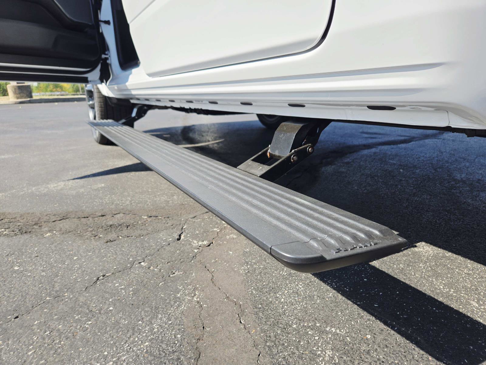 New 2026 RAM 1500 Laramie w/ Night Edition image 10