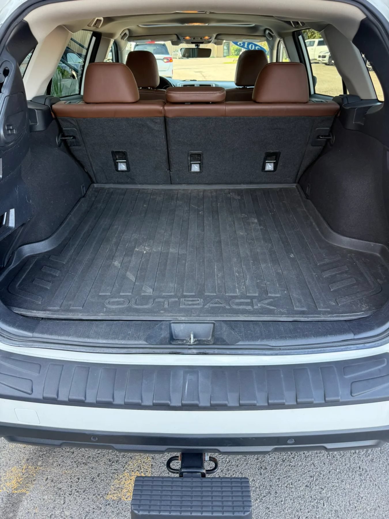 Used 2018 Subaru Outback 3.6R Touring AWD/4WD image 33