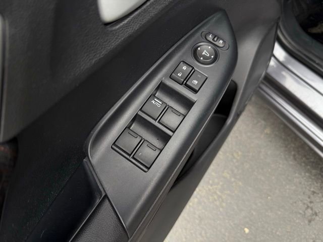 Used 2018 Honda Fit Sport image 22