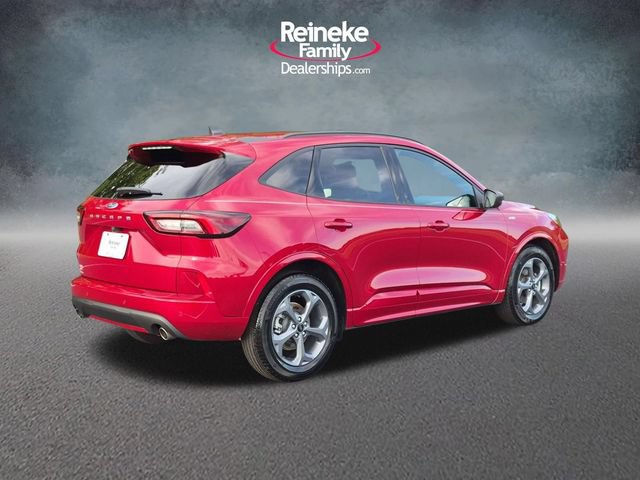Used 2023 Ford Escape ST-Line w/ Tech Pack #1 FWD image 5