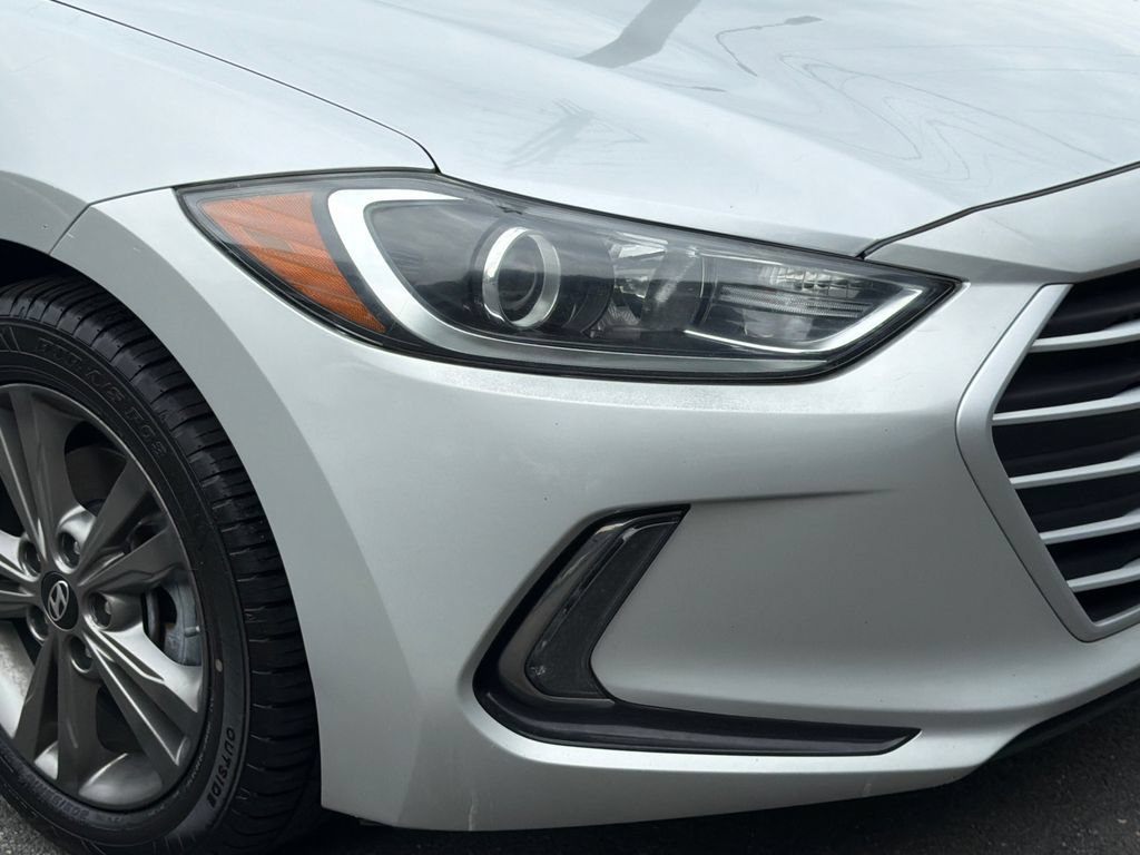Used 2017 Hyundai Elantra Value Edition FWD image 8