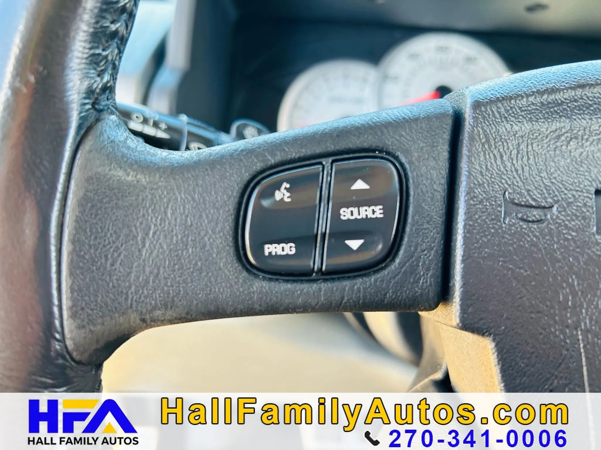 Used 2003 HUMMER H2 w/ Preferred Equipment Group AWD/4WD image 28