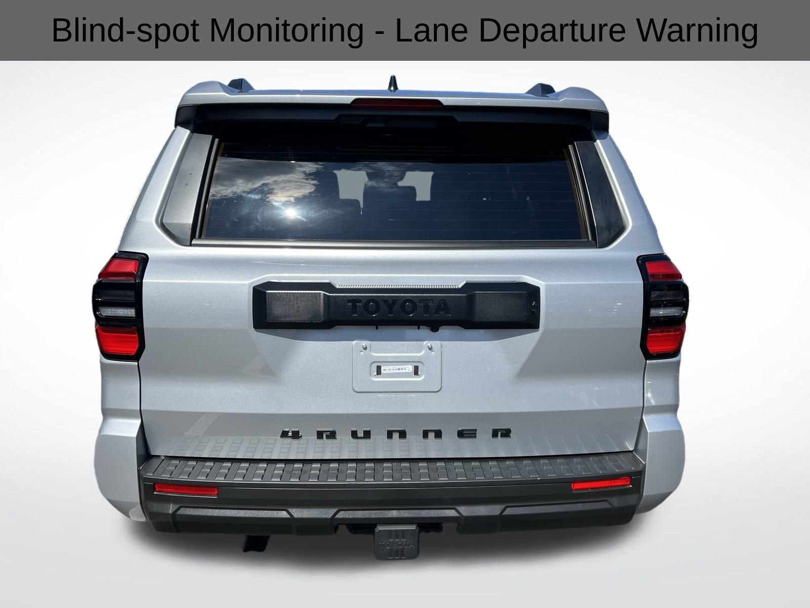 Used 2025 Toyota 4Runner SR5 image 9