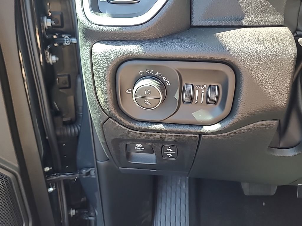 New 2026 RAM 1500 Big Horn image 31