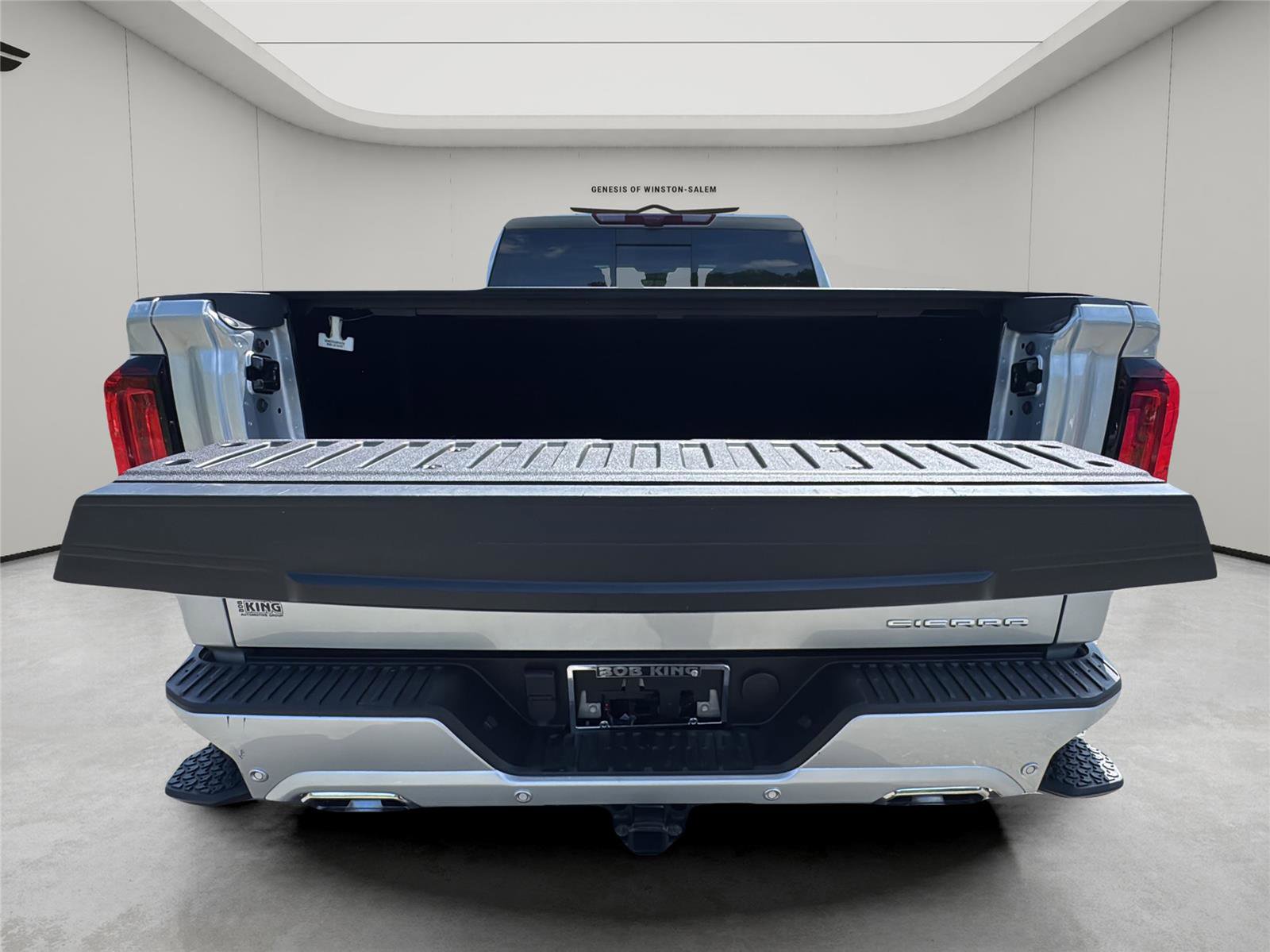 Used 2022 GMC Sierra 1500 Denali Ultimate AWD/4WD image 12