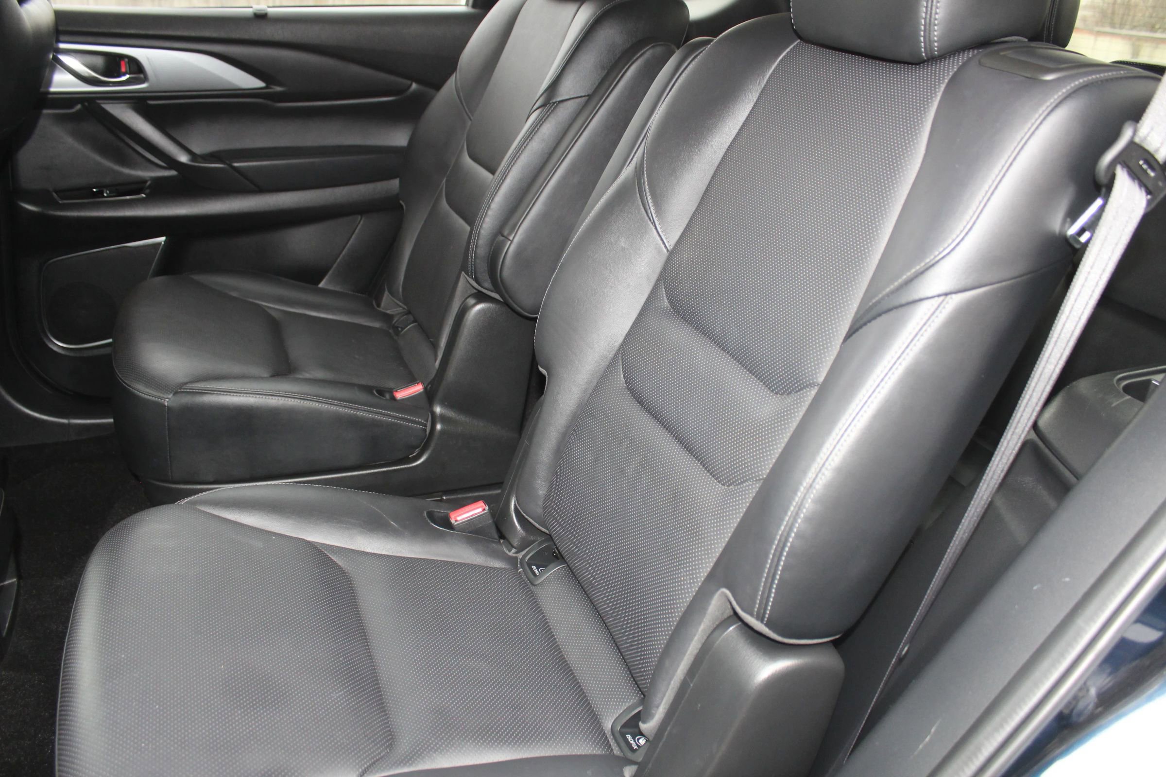 Used 2020 MAZDA CX-9 Touring w/ Touring Premium Package image 13