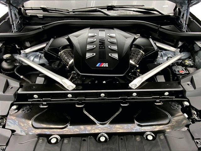 Used 2025 BMW X5 M60i image 10