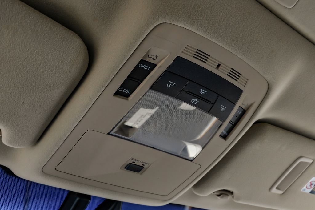 Used 2015 Lexus RX 450h AWD image 31
