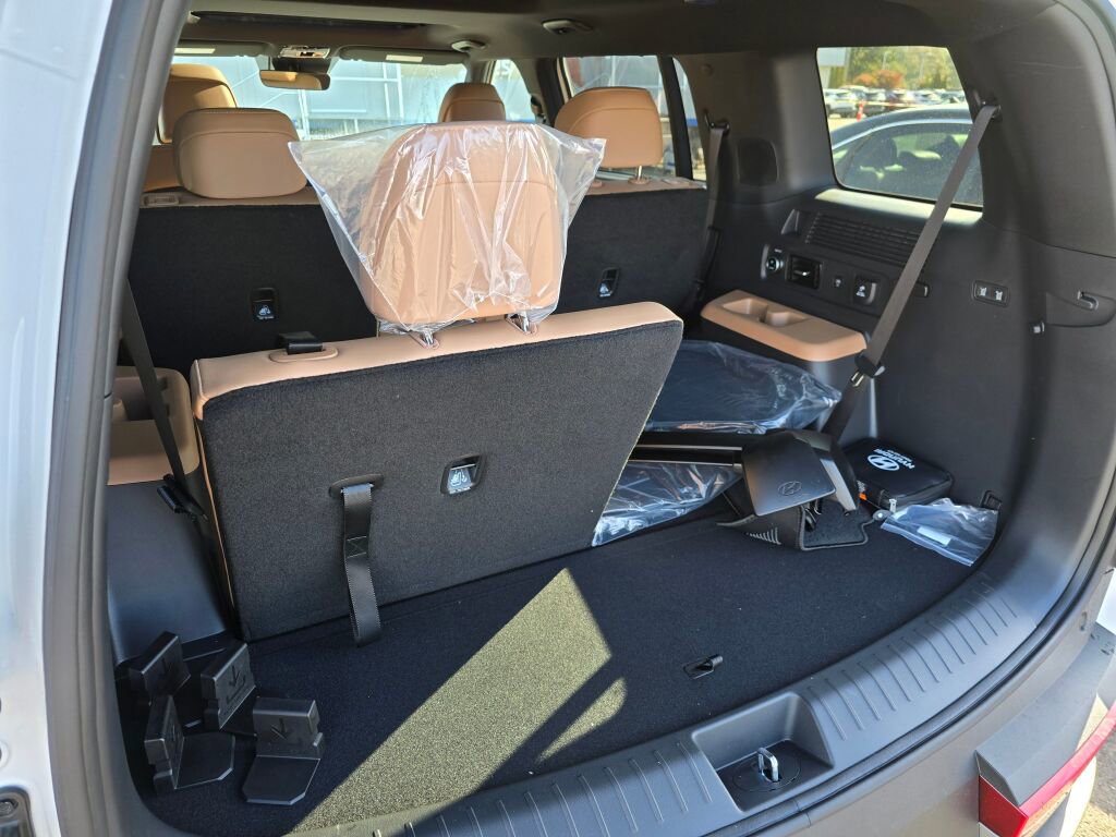 New 2026 Hyundai Santa Fe Limited image 19