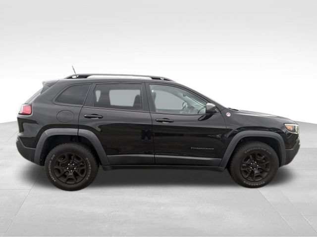 Used 2019 Jeep Cherokee Trailhawk w/ Comfort/Convenience Group AWD/4WD image 21