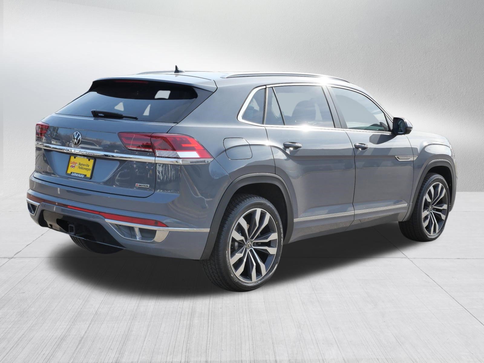 Certified 2021 Volkswagen Atlas Cross Sport SEL R-Line w/ Cross Sport MDO Package AWD/4WD image 7