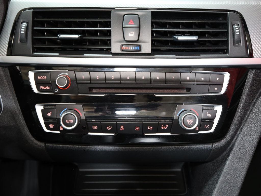 Used 2020 BMW 430i Convertible w/ M Sport Package RWD image 18