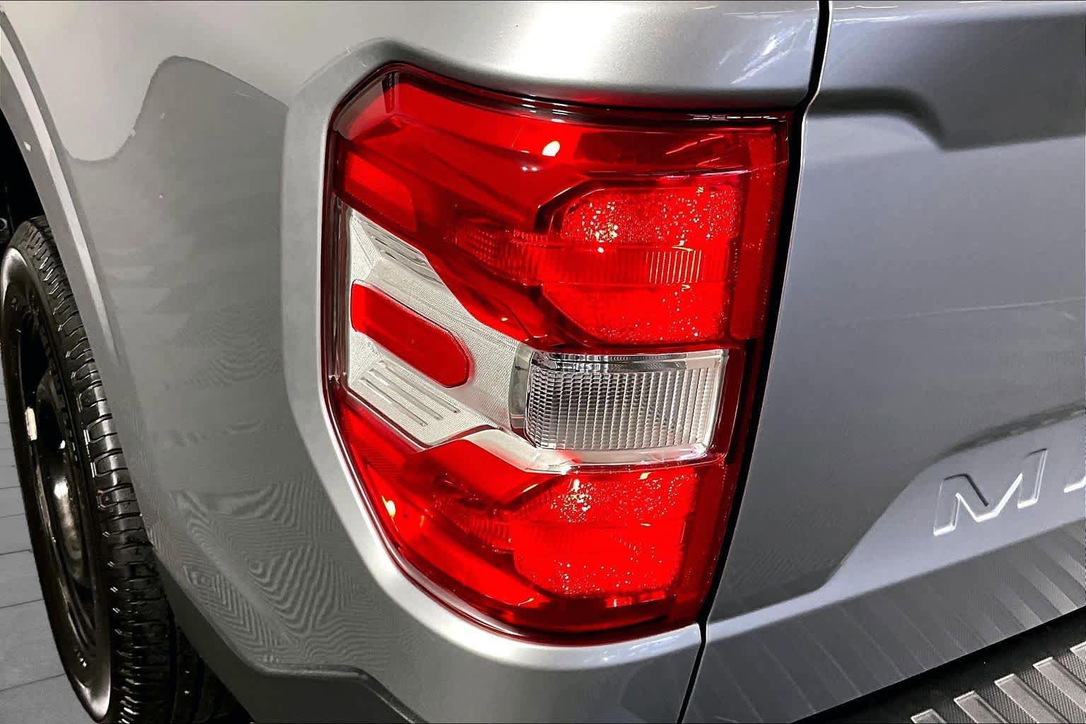 Used 2022 Ford Maverick XL FWD image 28