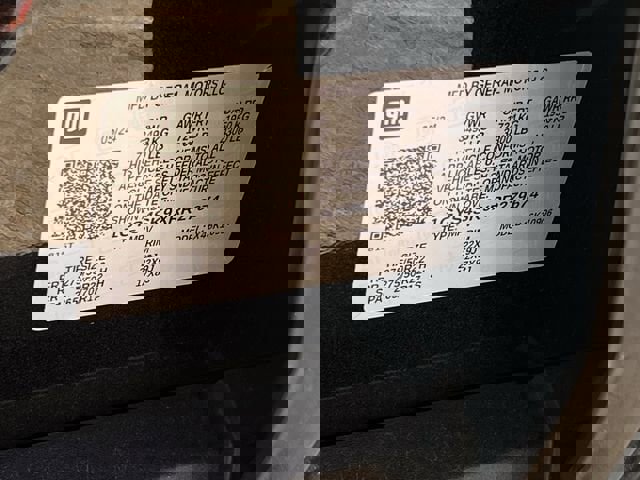 Used 2024 Cadillac Escalade ESV V image 31