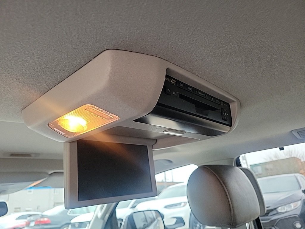 Used 2012 Toyota Sequoia Platinum image 4