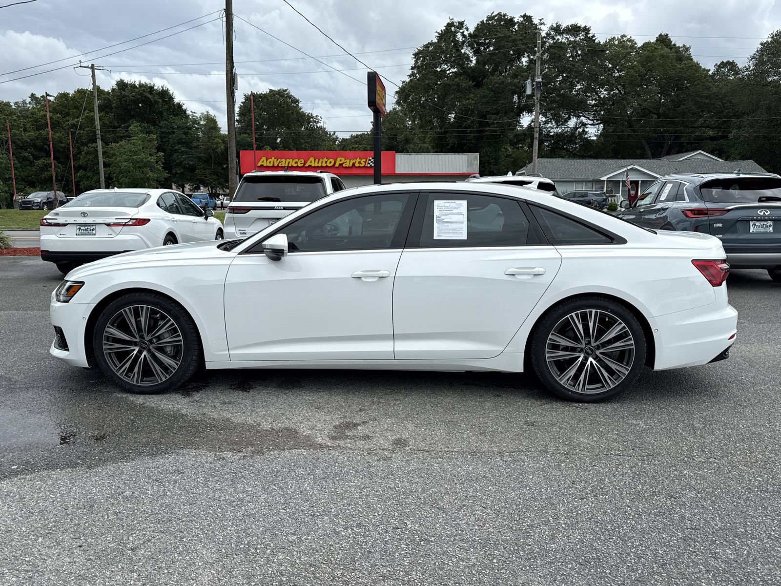 Used 2023 Audi A6 Premium Plus w/ Premium Plus Package AWD/4WD image 2