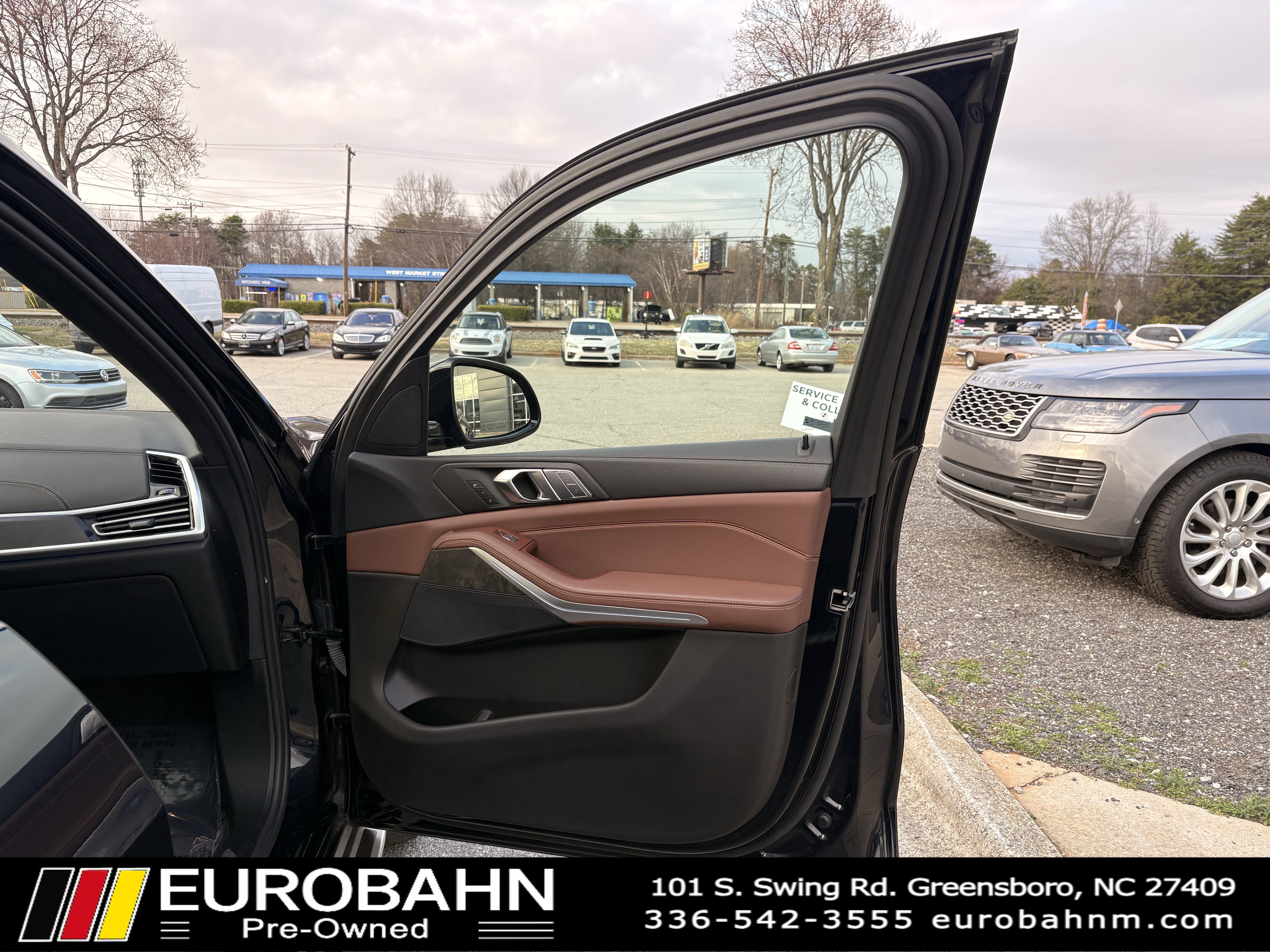 Used 2022 BMW X7 xDrive40i w/ M Sport Package image 19