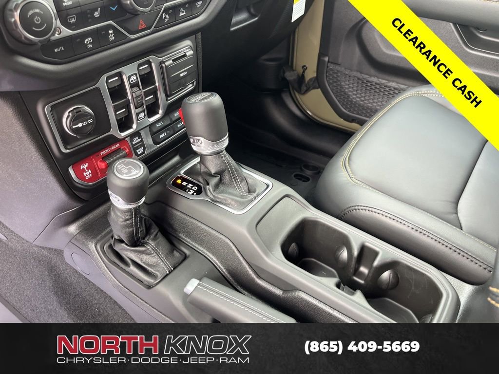 New 2025 Jeep Wrangler Unlimited Rubicon 392 image 18