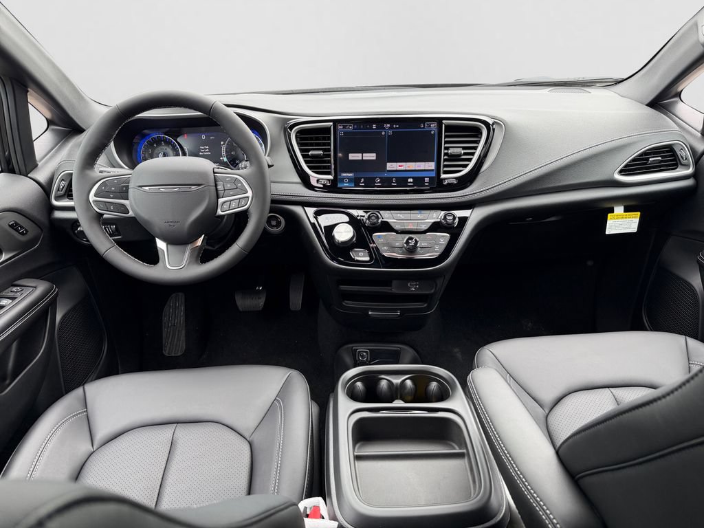 New 2027 Chrysler Pacifica Select FWD image 20