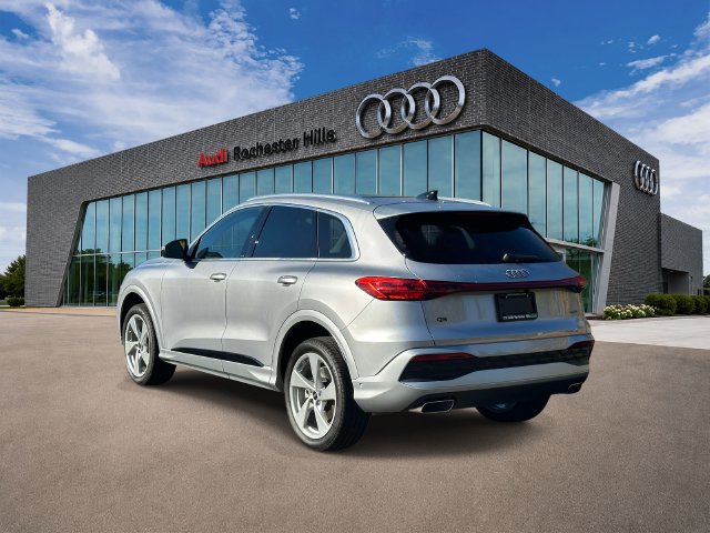 Certified 2025 Audi Q5 Premium Plus AWD/4WD image 4