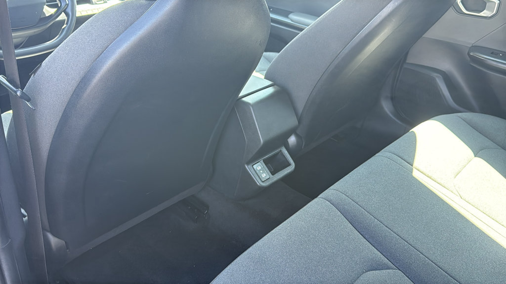 Used 2025 Kia K4 FWD image 33