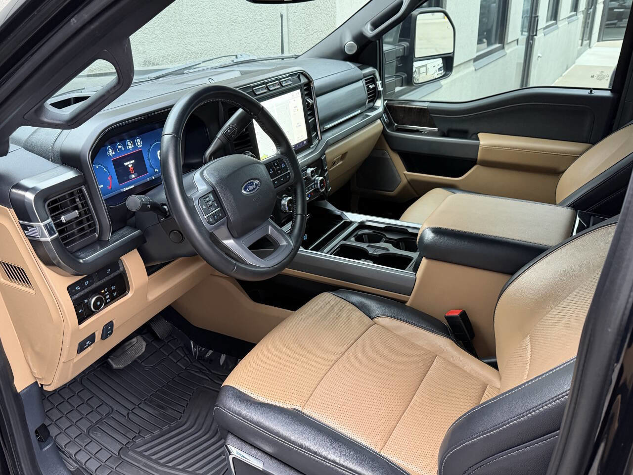 Used 2023 Ford F250 Lariat w/ Lariat Ultimate Package image 18