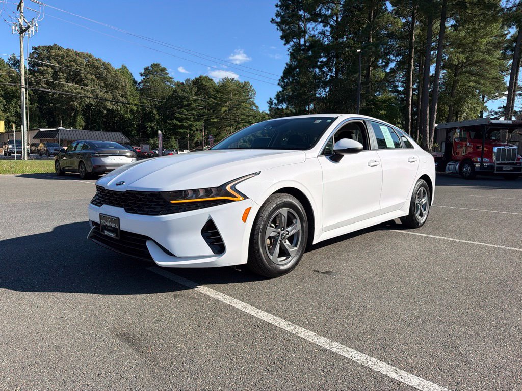 Used 2021 Kia K5 LXS FWD image 2