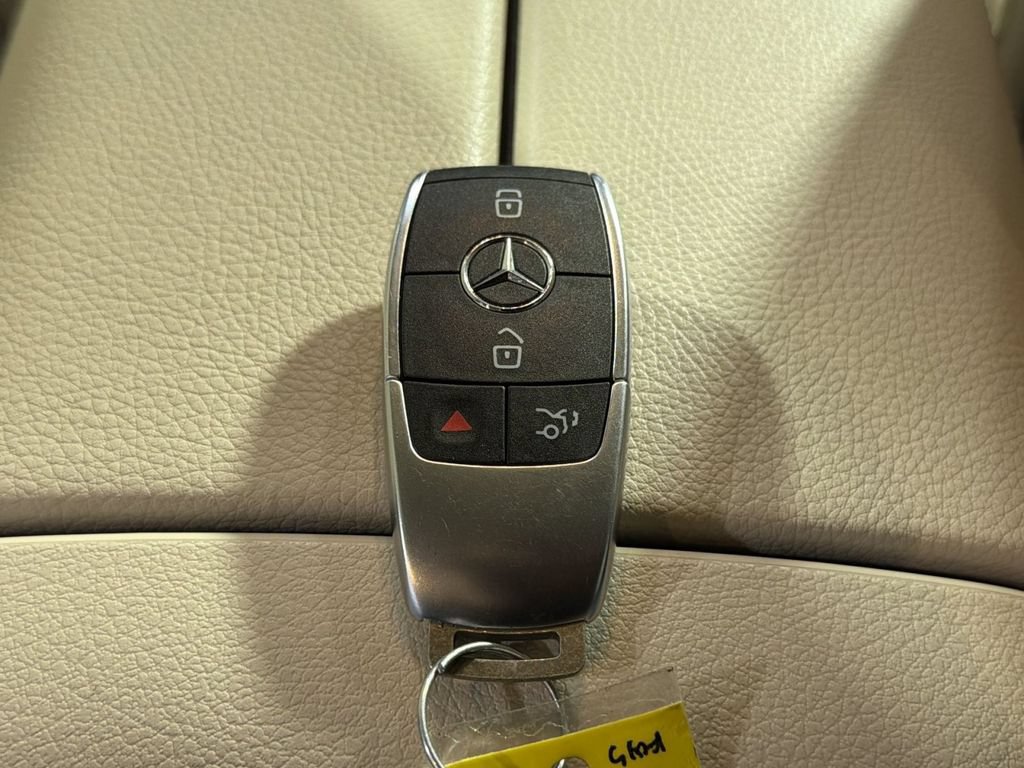 Used 2021 Mercedes-Benz GLE 350 4MATIC image 37