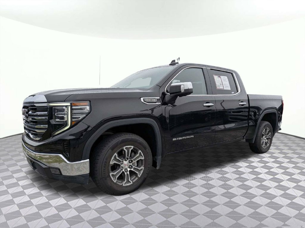 Used 2025 GMC Sierra 1500 SLT RWD image 7