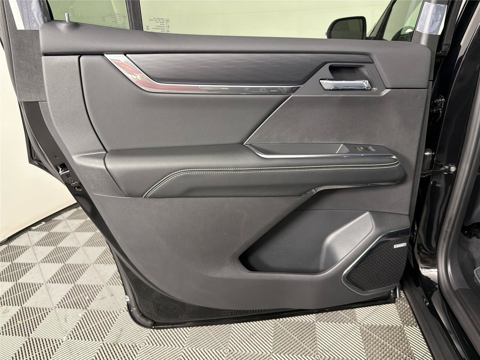 New 2026 GMC Acadia Elevation w/ Black Edition FWD image 21
