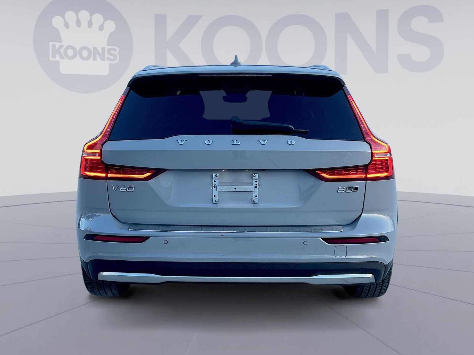 Certified 2024 Volvo V60 B5 Cross Country Plus image 5