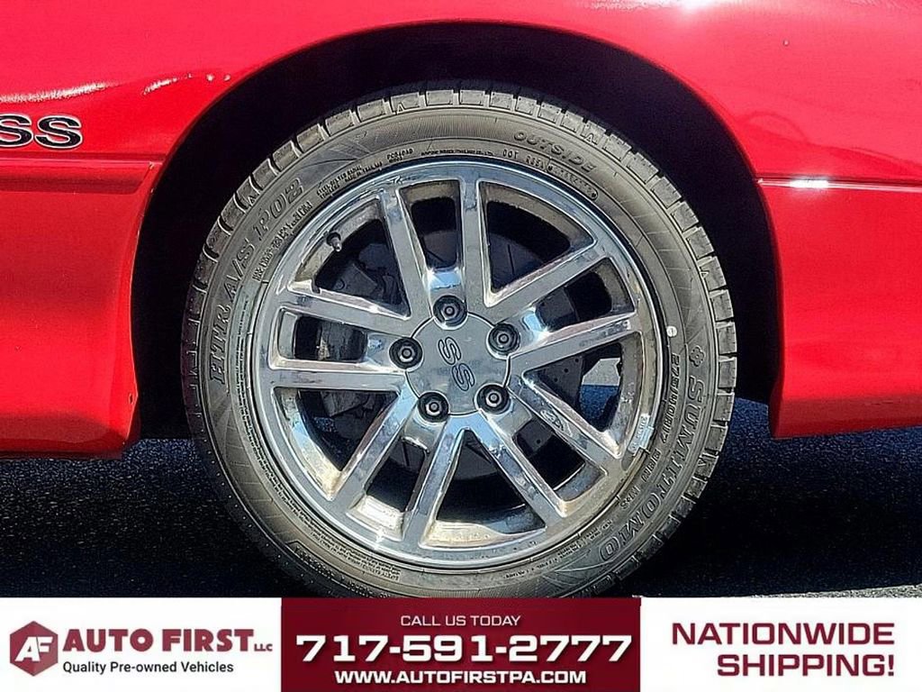 Used 2002 Chevrolet Camaro Z28 w/ SS Performance/Appearance Pkg image 8