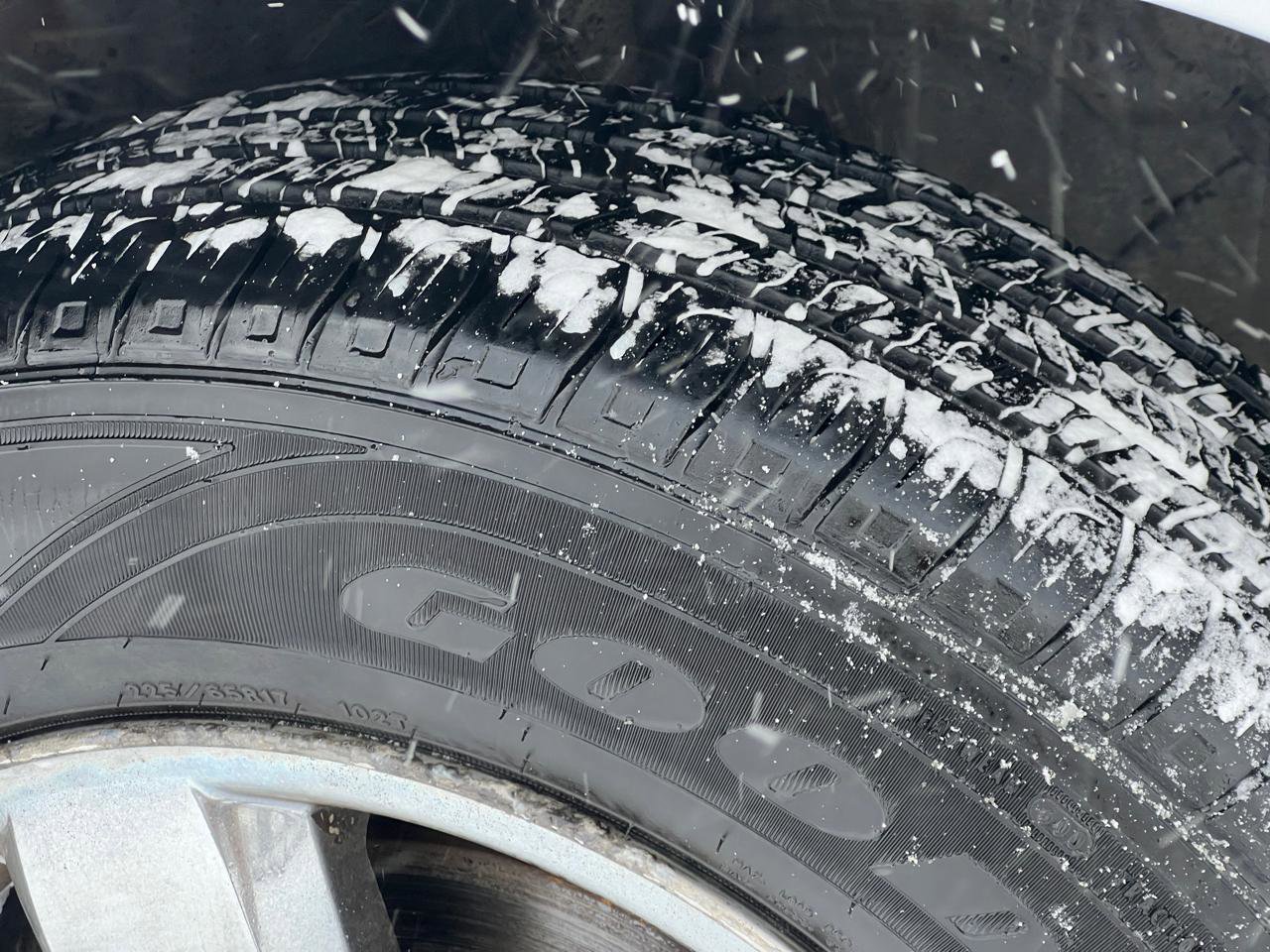 Used 2011 Ford Escape Limited w/ 302A Rapid Spec Order Code image 39